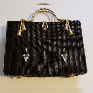 Taramanda bl, grey and rhinestone drop earrings